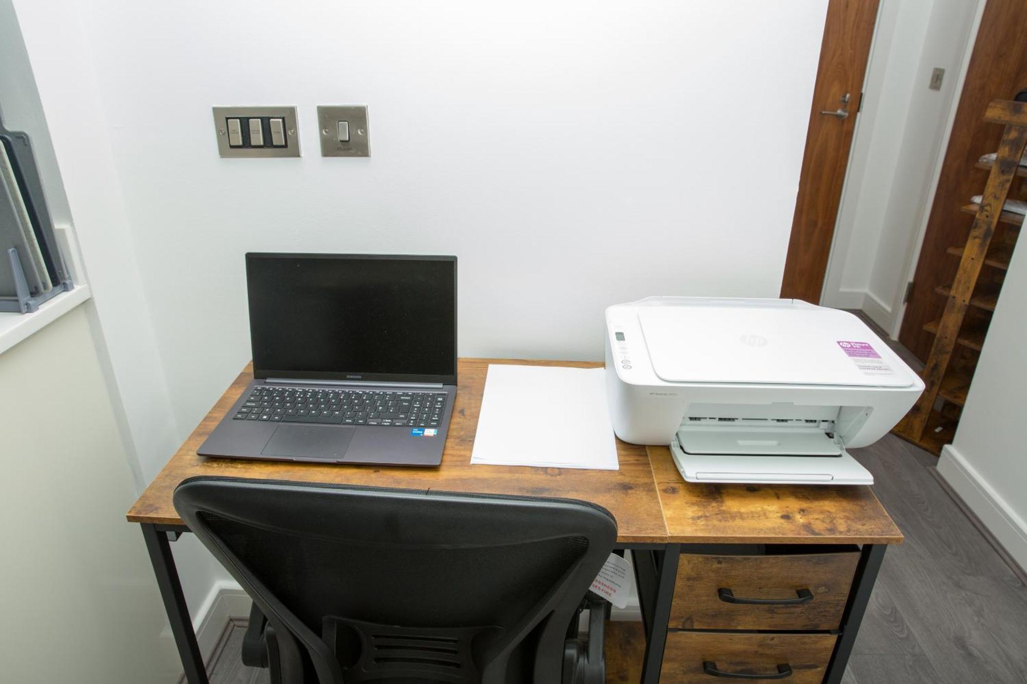 Sweet Stay, 2 Bed Apartment Birmingham Eksteriør billede
