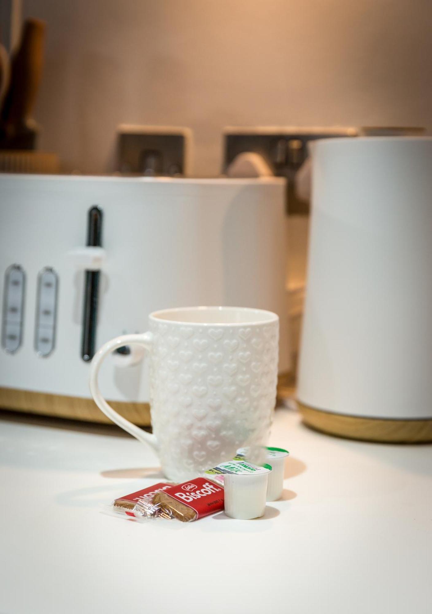 Sweet Stay, 2 Bed Apartment Birmingham Eksteriør billede
